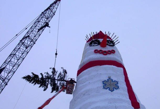 Самый высокий снеговик: Olympia SnowWoman