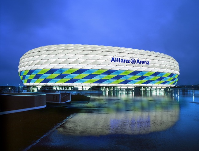 Альянц Арена в Мюнхене