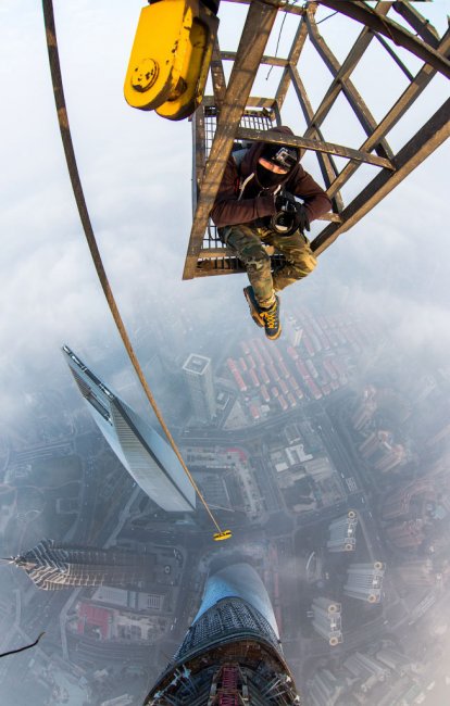 Восхождение на самое высокое здание в Китае (15 фото + видео)14